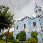 Außenansicht der Blauen Kirche (St.-Elisabeth-Kirche)