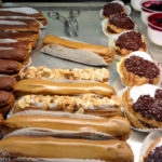 Französische Éclairs in der Bäckerei La Boulangerie (4 Allée Duquesne)