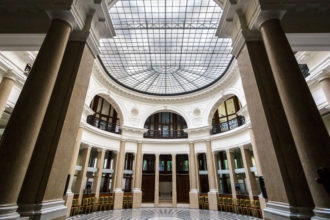 Innenansicht der ehemaligen k. k. priv. Länderbank in Wien