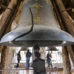 Die große Glocke mit Riss in der Catedral Primada (Kathedrale von Toledo)