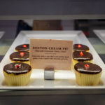 Boston Cream Cupcakes in der Konditorei Sweet