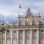 Detailaufnahme der Südseite des Königlichen Palastes (Palacio Real) in Madrid