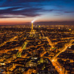 Blick von der Aussichtsterrasse des Tour Montparnasse in Richtung Eiffelturm