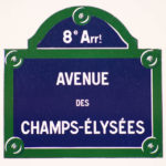 Das Straßenschild der Avenue des Champs-Élysées