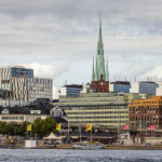 Fantastische Blicke auf Stockholm vom Schiff aus gesehen