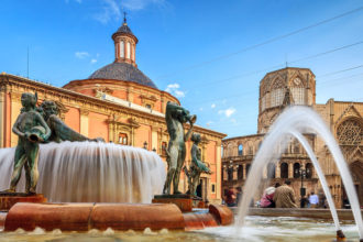 Plaza de la Virgen in Valencia