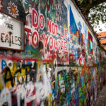 Die John Lennon Wall in Prag