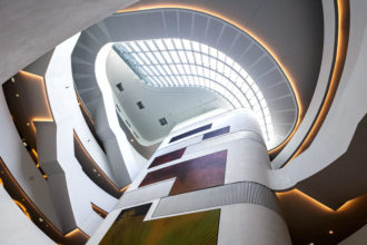 Moderne Architektur in der ÖAMTC-Zentrale