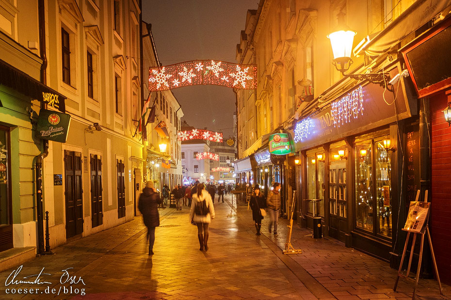 Weihnachtsbeleuchtung in Bratislava