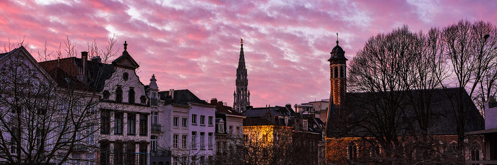 Sonnenuntergang über der Altstadt von Brüssel