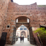 Eingang zum Mailänder Schloss (Castello Sforzesco)