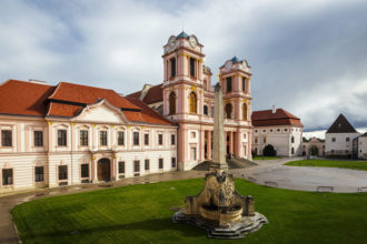 Stiftskirche im Stift Göttweig in der Wachau