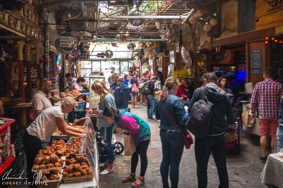 Bauernmarkt im Szimpla Kert Ruinenpub