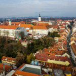 Blick auf die Zagreber Oberstadt vom Hochhaus Zagreb 360°