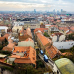 Panorama von Zagreb vom Lotrščak-Turm aus fotografiert