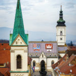 Die St.-Markus-Kirche vom Lotrščak-Turm aus fotografiert