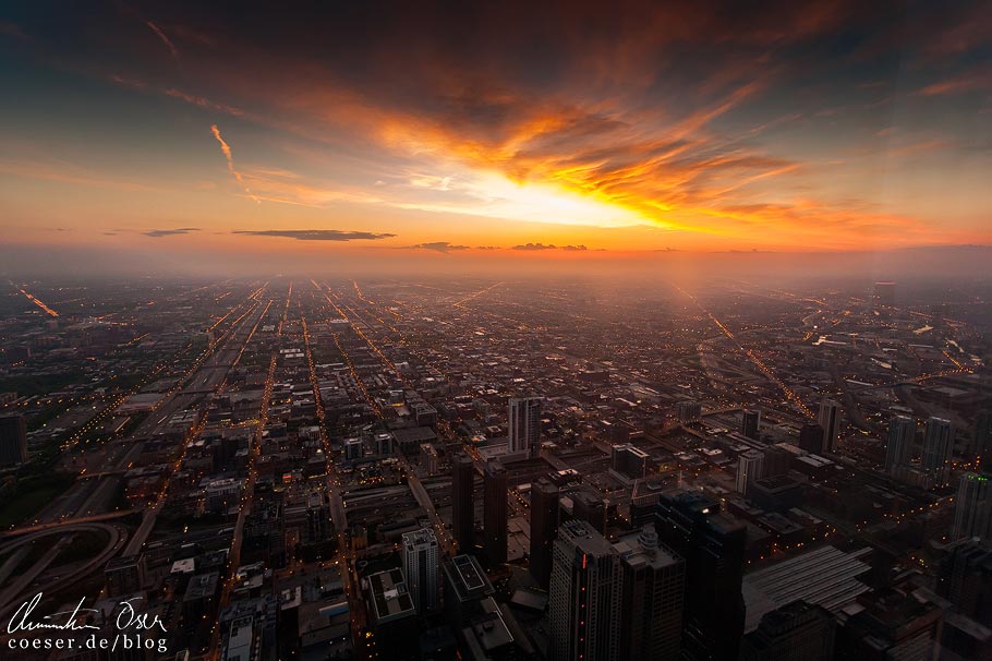 Sonnenuntergang vom Skydeck Chicago (Willis Tower) aus gesehen