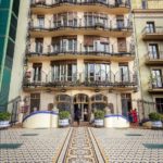 Innenhof der Casa Batlló von Antoni Gaudì