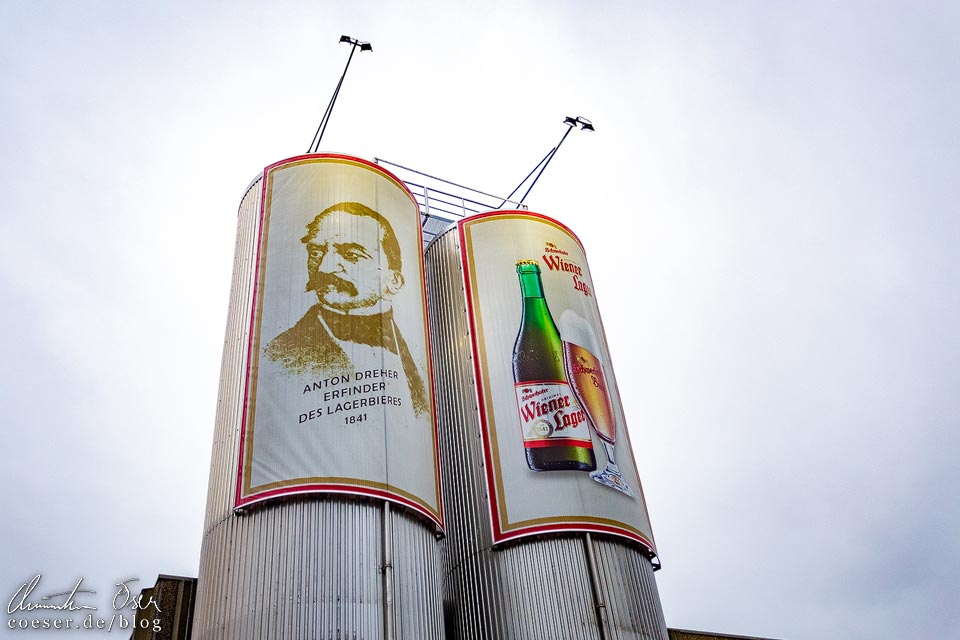 Plakat von Anton Dreher sen. und vom Wiener Lager in der Brauerei Schwechat