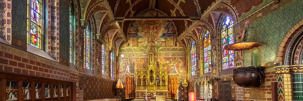 Innenansicht der Heilig-Blut-Basilika in Brügge