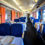 Blick in den Speisewagen der slowakischen Bahn