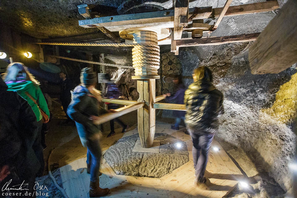 Historische Maschine im Salzbergwerk Wieliczka bei Krakau