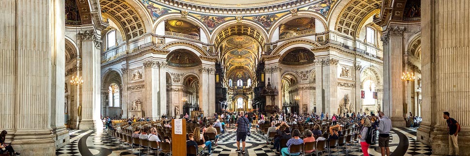 Innenansicht der St. Paul's Cathedral in London