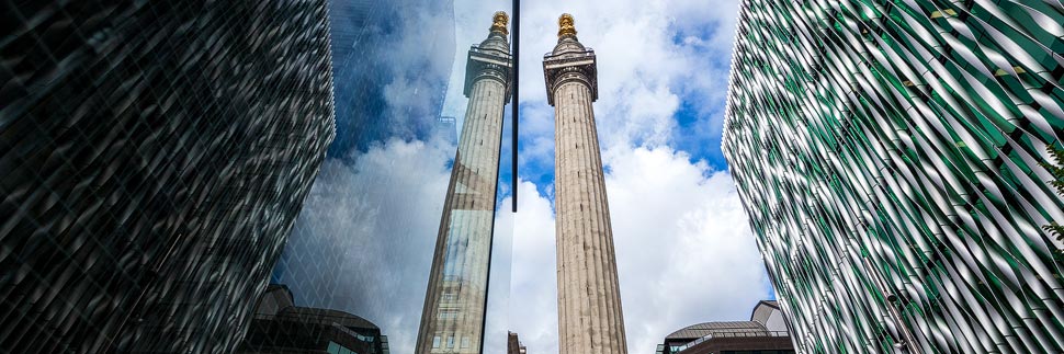 Spiegelung des Monument in London