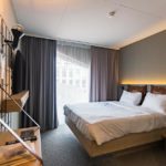 Zimmer im Hotel Moxy Lausanne City