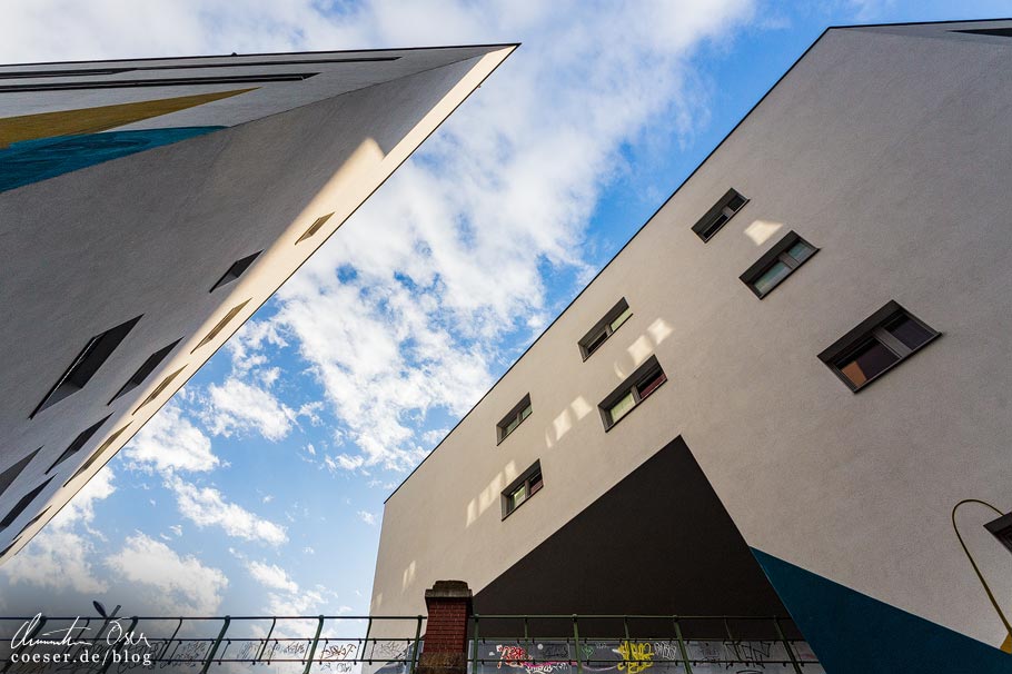 Zaha-Hadid-Haus von Architektin Zaha Hadid am Donaukanal in Wien