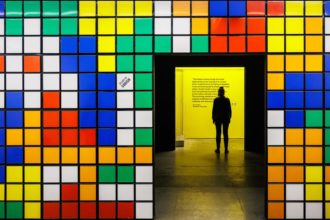 Ausstellung Invader Rubikcubist im MIMA Museum in Brüssel