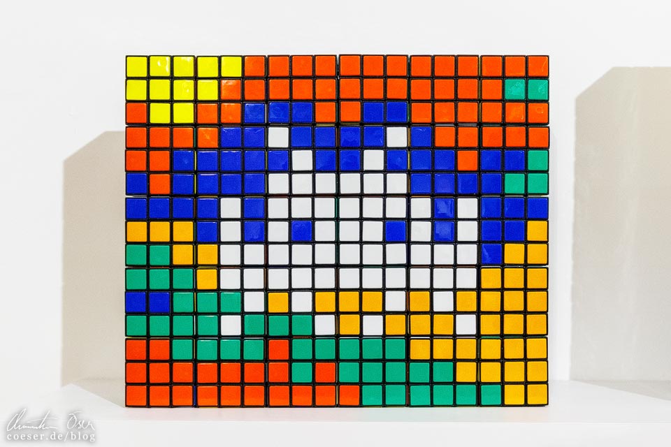 Ausstellungsansicht zu "Invader Rubikcubist" im MIMA Museum in Brüssel