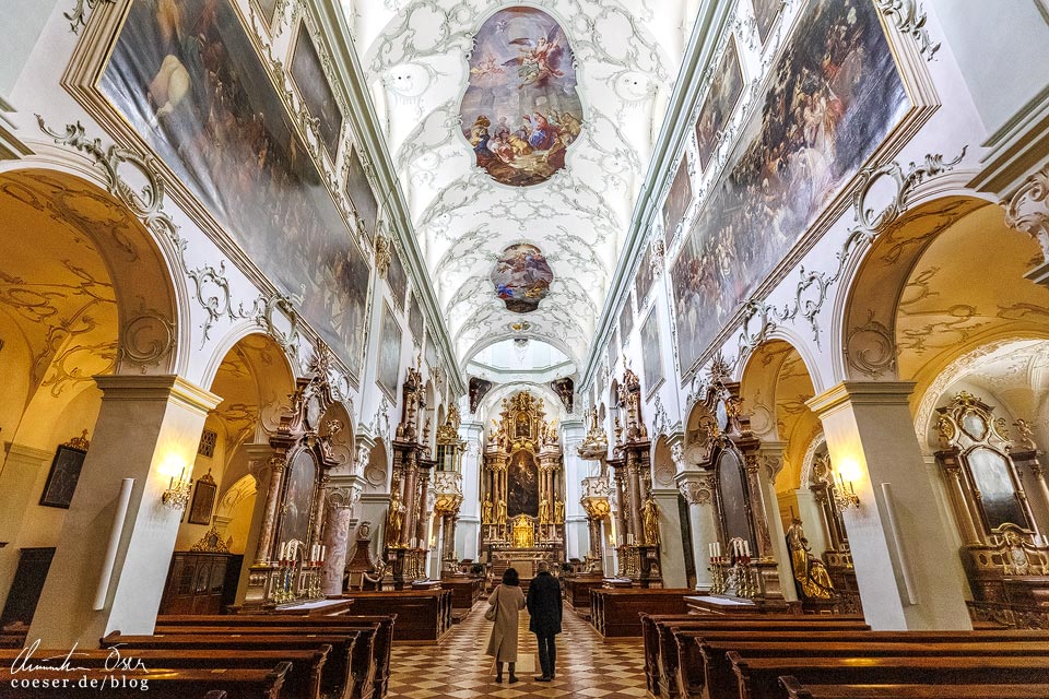 Salzburg Städtereise: Fotos der Kirche St. Peter
