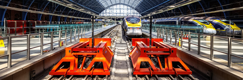 Eurostar-Züge im Bahnhof St. Pancras in London