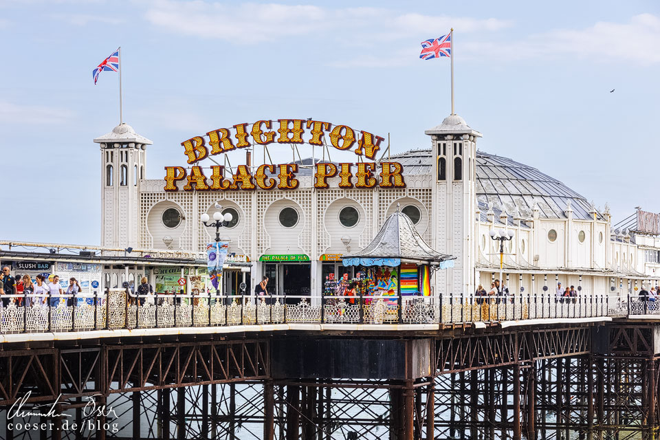Frontansicht des Brighton Palace Pier