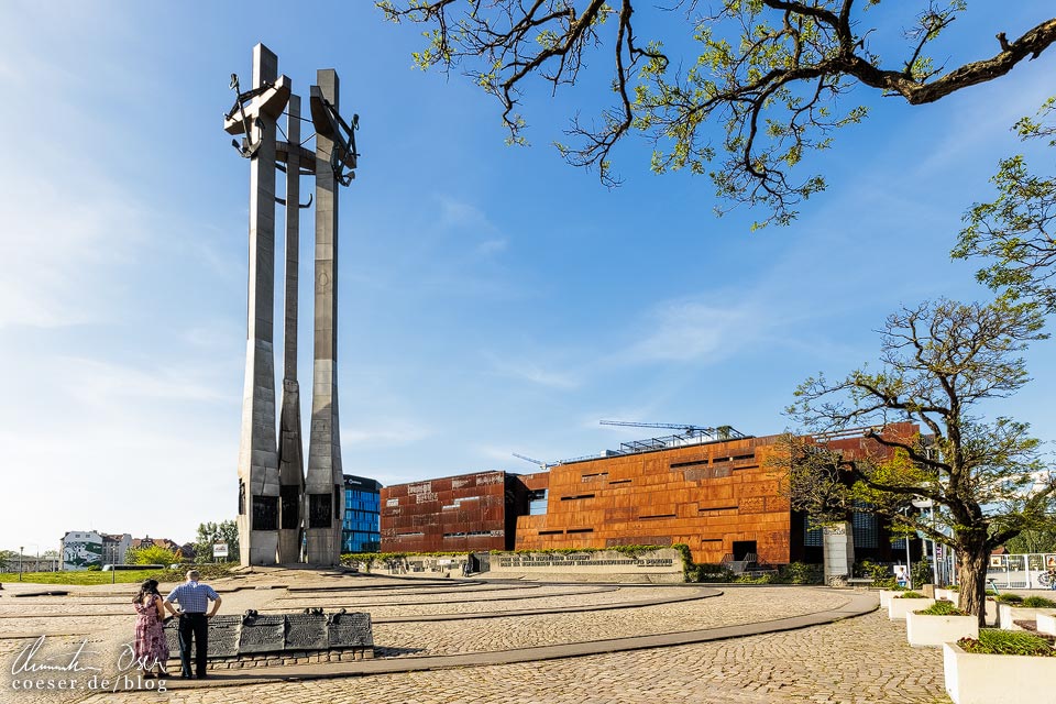 Museum Solidarność und Denkmal der gefallenen Werftarbeiter 1970 in Danzig
