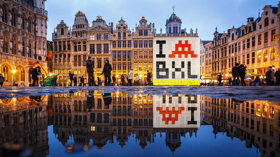Space Invaders BXL_06 in Brüssel auf dem Grand Place