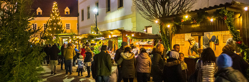 Weihnachtsmarkt am Garstner Advent