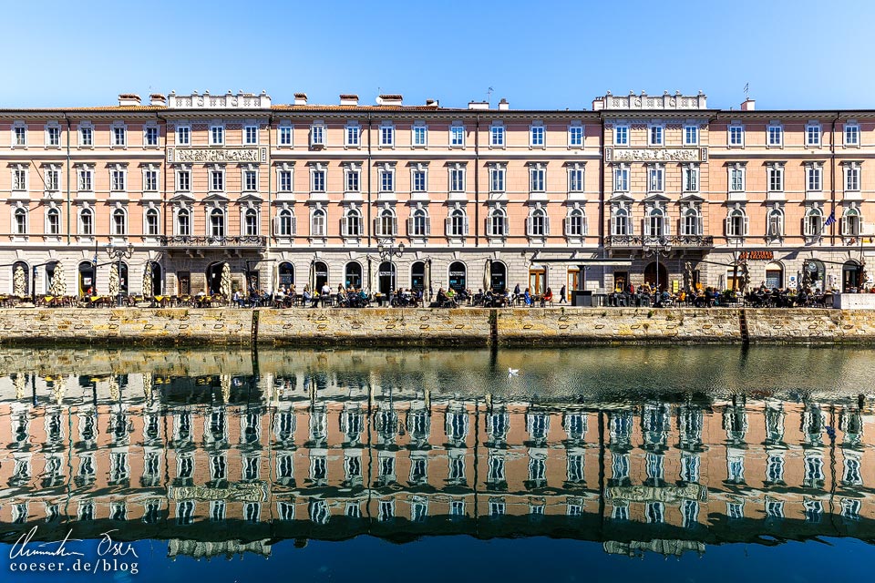 Prachtvolle Handelsgebäude am Canal Grande in Triest