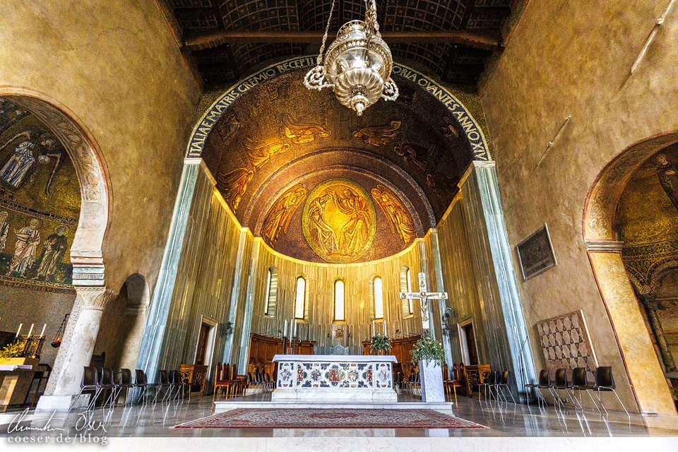 Goldener Hauptaltar der Cattedrale di San Giusto Martire in Triest