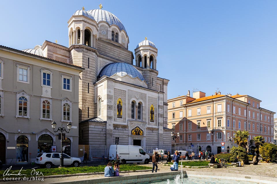 Kirche der Dreifaltigkeit und des Hl. Spyridon auf dem Piazza Sant'Antonio Nuovo in Triest