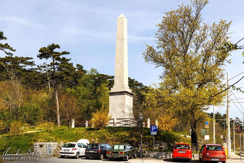 Obelisk (Obelisco) zwischen Triest und Opicina