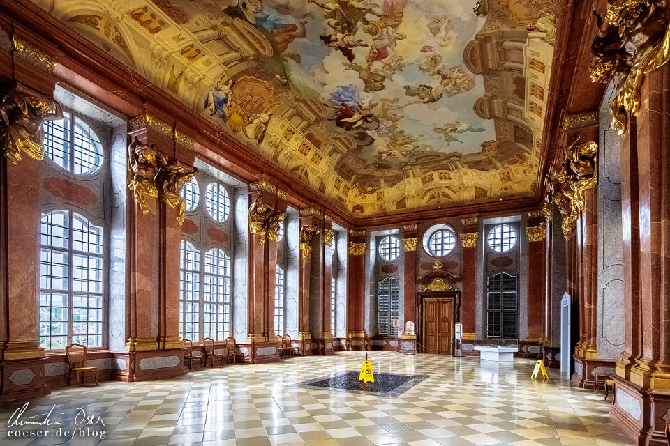 Architekturmalerei von Gaetano Fanti im Marmorsaal im Stift Melk
