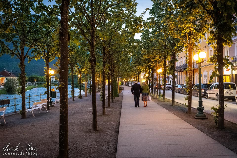 Beleuchtete Esplanade in Bad Ischl