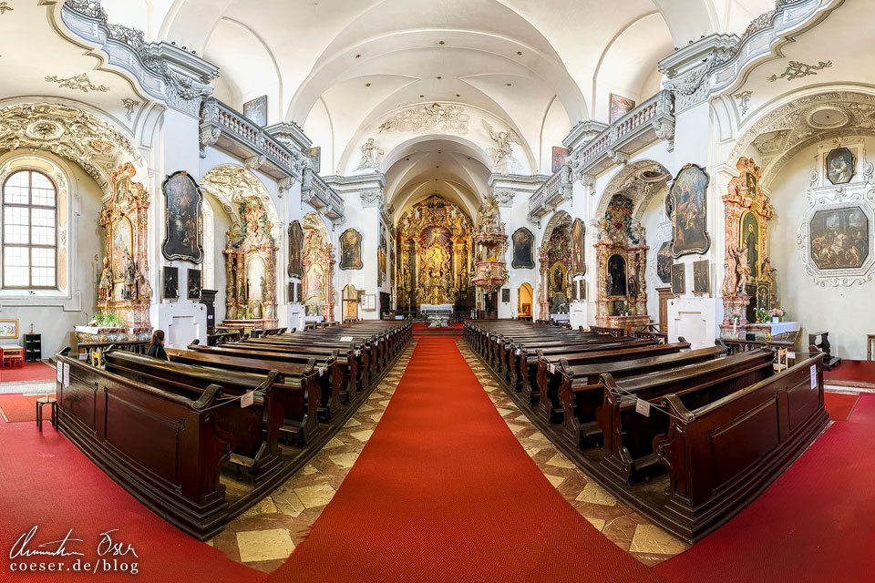 Innenansicht und Panorama der Marienkirche in Steyr 