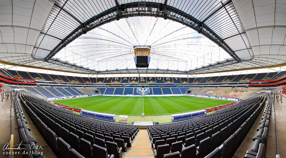 Panorama des Stadions Deutsche Bank Park in Frankfurt