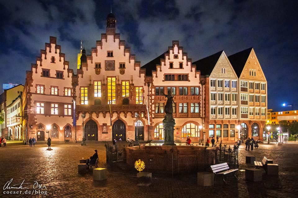 Fotospots Frankfurt: Der Römer (Rathaus) bei Nacht