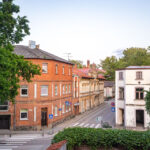 Ausblick von der Suite Studio 3 in den Apartments Vitenberg in Cesis, Lettland