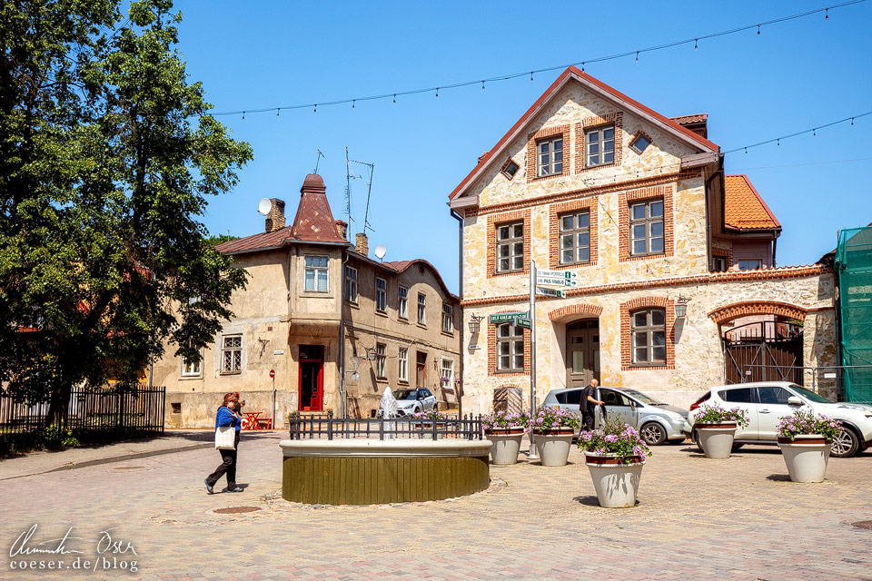 Der Livu-Platz in Cēsis, Lettland