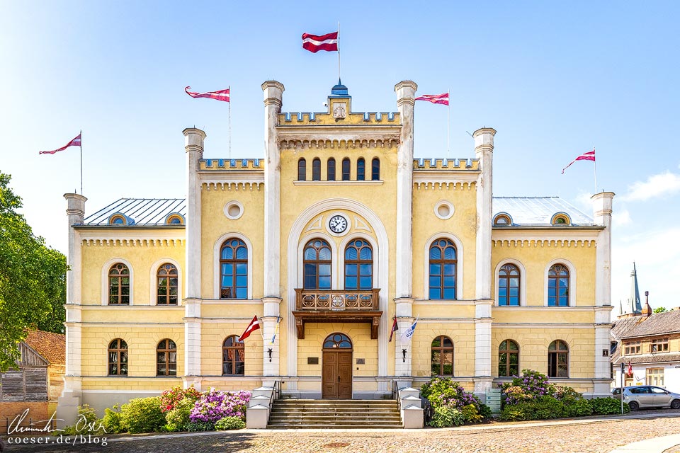 Neues Rathaus in Kuldiga, Lettland